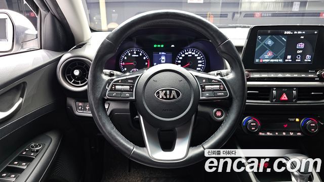 Kia K3 2019 — photo 13