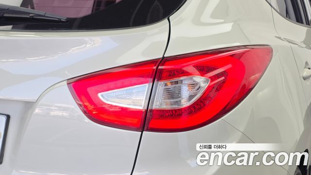 Hyundai Tucson 2014 — photo 9
