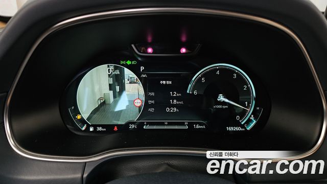 Genesis GV80 2022 — photo 8