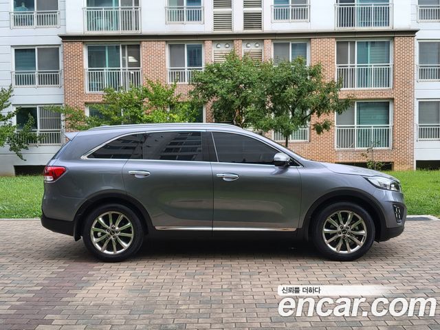 Kia Sorento 2016 — photo 3