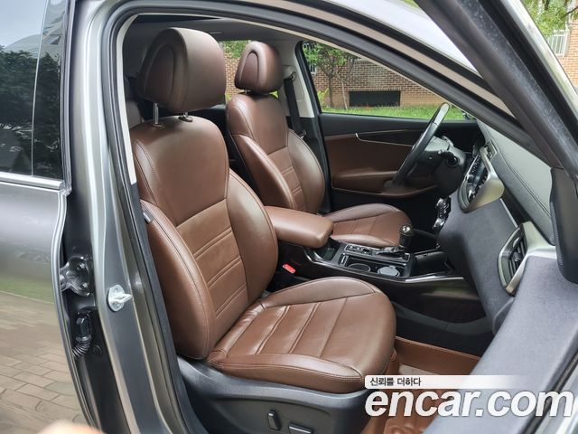 Kia Sorento 2016 — photo 10