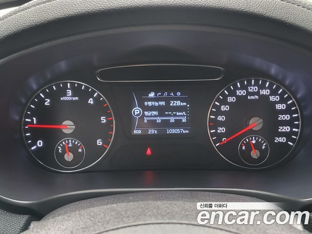Kia Sorento 2016 — photo 12