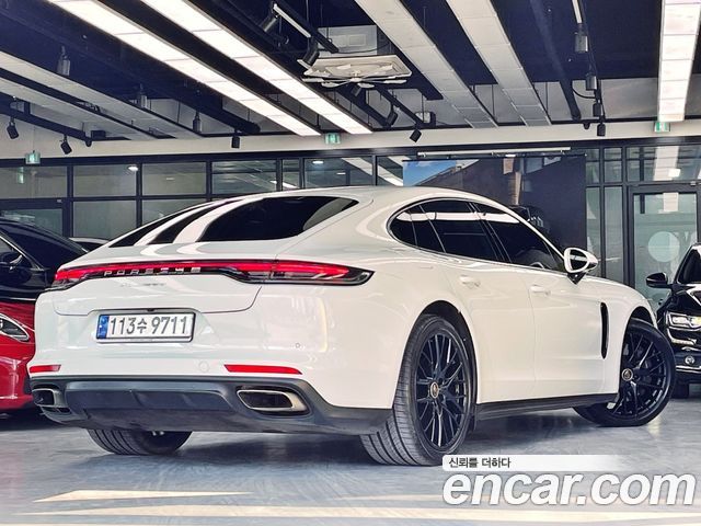 Porsche Panamera 2021 — photo 4