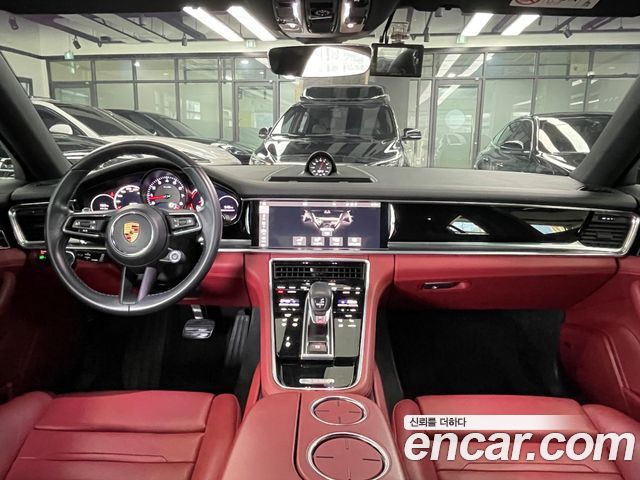 Porsche Panamera 2021 — photo 7