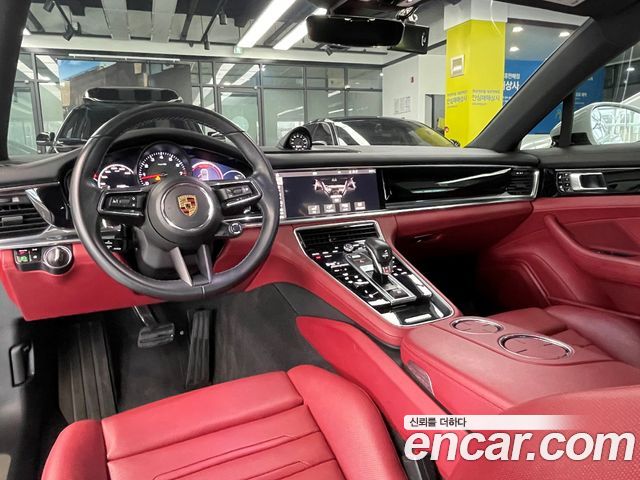 Porsche Panamera 2021 — photo 11