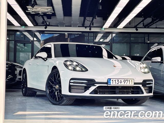 Porsche Panamera 2021 — photo 19