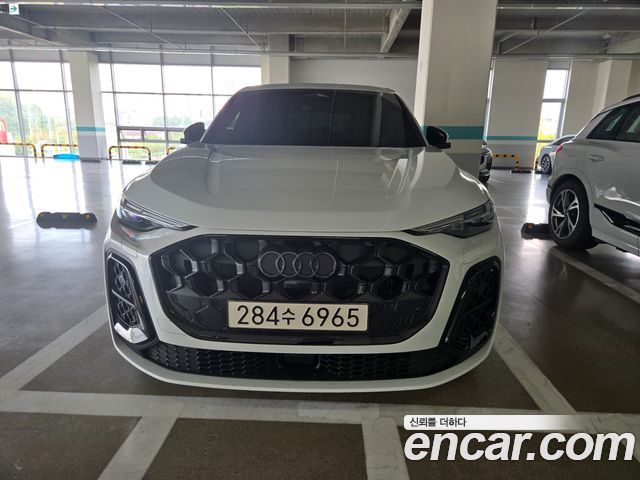 Audi Q5 2025 — photo 3