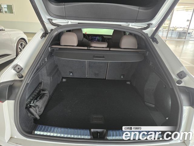Audi Q5 2025 — photo 12