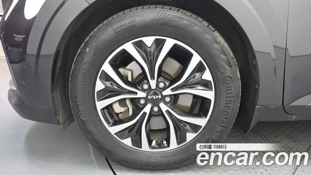 Kia Canival 2022 — photo 5