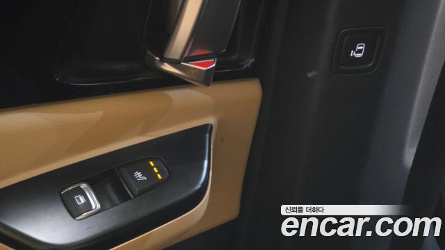 Kia Canival 2022 — photo 19