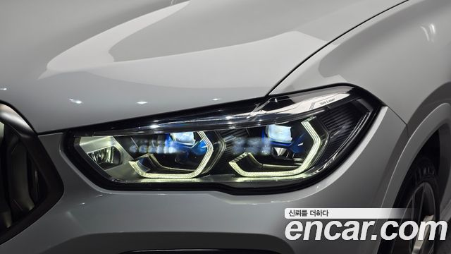 BMW X6 2023 — photo 8