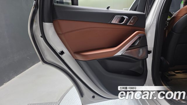 BMW X6 2023 — photo 15