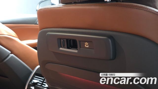 BMW X6 2023 — photo 32