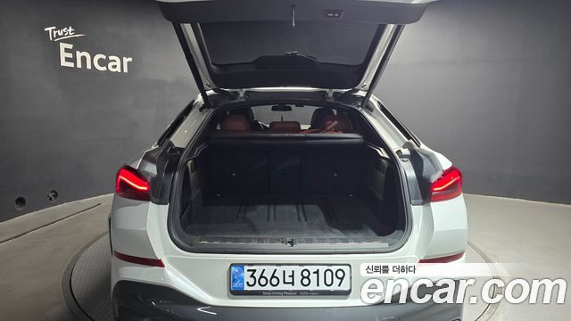 BMW X6 2023 — photo 35