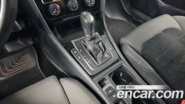 Volkswagen Golf 2013 — photo 12