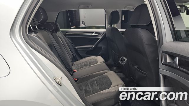 Volkswagen Golf 2013 — photo 17