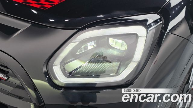 Mini Countryman 2024 — photo 8
