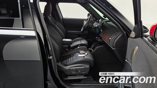Mini Countryman 2024 — photo 16