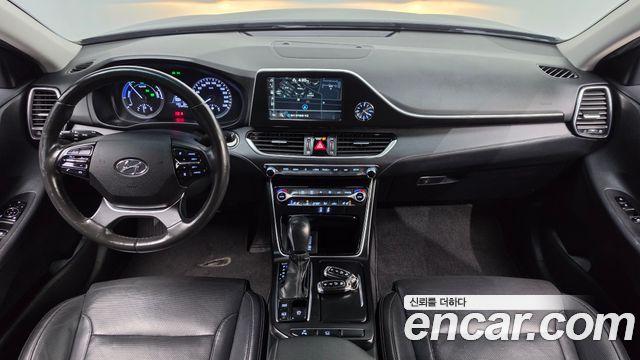 Hyundai Grandeur 2019 — photo 10