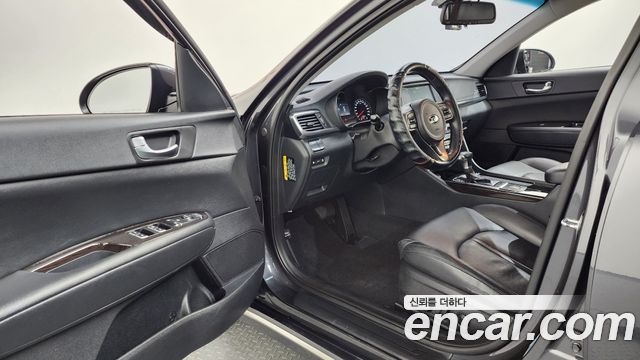 Kia K5 2016 — photo 10