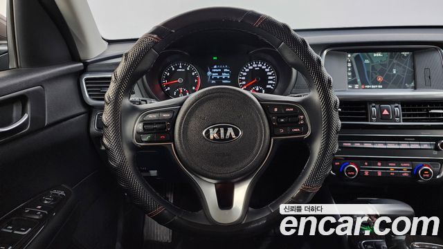 Kia K5 2016 — photo 13