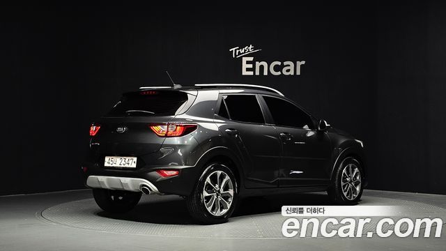 Kia Stonic 2018 — photo 2