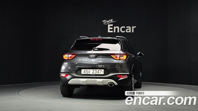 Kia Stonic 2018 — photo 4