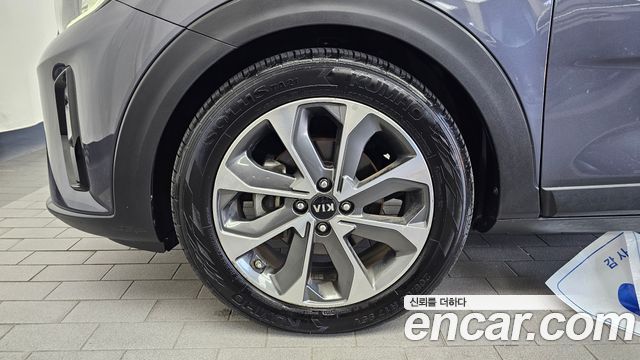 Kia Stonic 2018 — photo 5