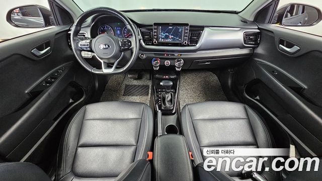 Kia Stonic 2018 — photo 10