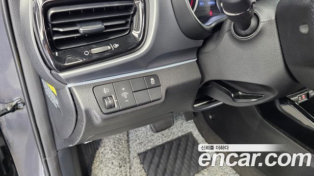 Kia Stonic 2018 — photo 25