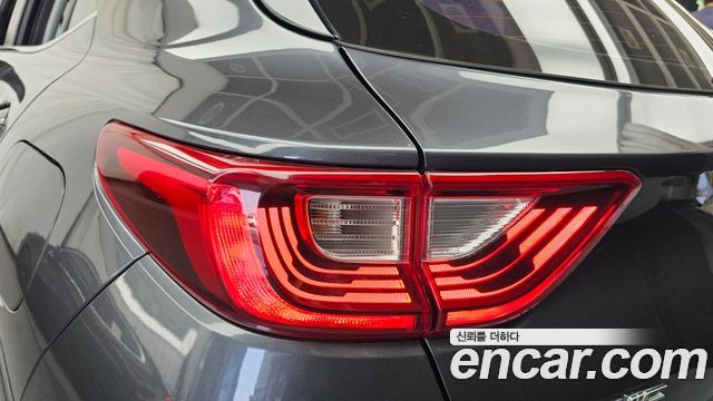 Kia Stonic 2018 — photo 9