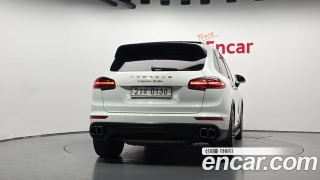 Porsche Cayenne 2016 — photo 4