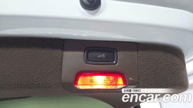 Porsche Cayenne 2016 — photo 25