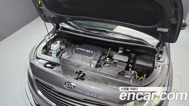 Kia Canival 2016 — photo 6