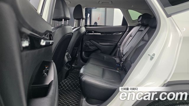 Kia Seltos 2023 — photo 18