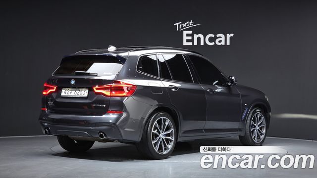 BMW X3 2019 — photo 2