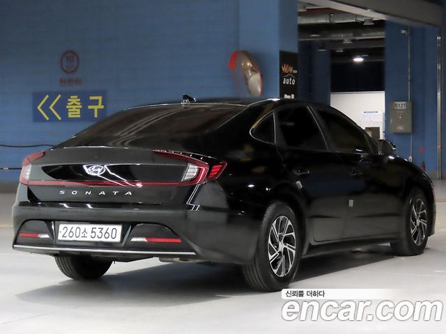 Hyundai Sonata 2021 — photo 4