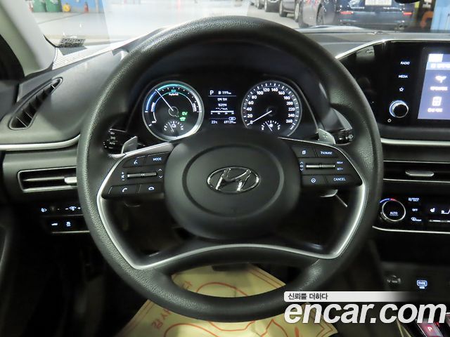 Hyundai Sonata 2021 — photo 10