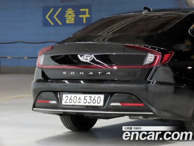 Hyundai Sonata 2021 — photo 17
