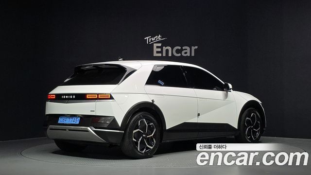 Hyundai Ioniq5 2022 — photo 2