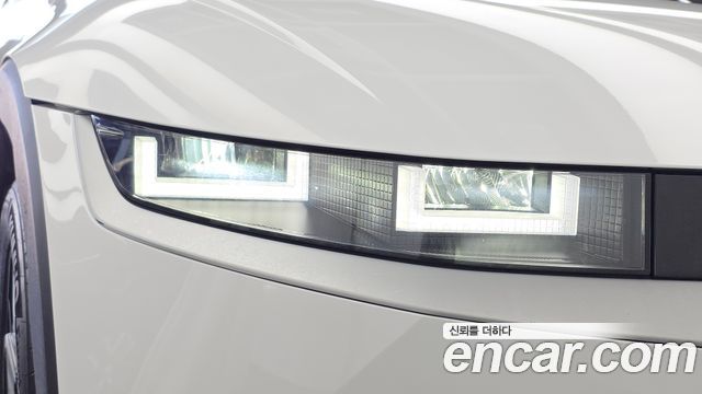 Hyundai Ioniq5 2022 — photo 8