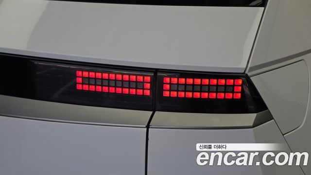 Hyundai Ioniq5 2022 — photo 9