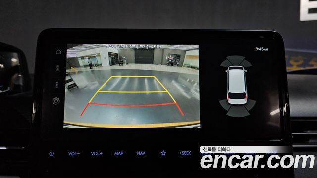 Hyundai Staria 2025 — photo 21