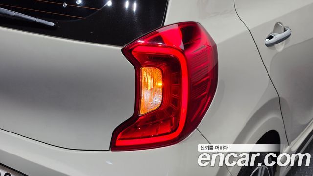 Kia morning 2018 — photo 9