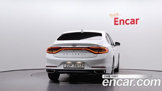 Hyundai Grandeur 2019 — photo 4