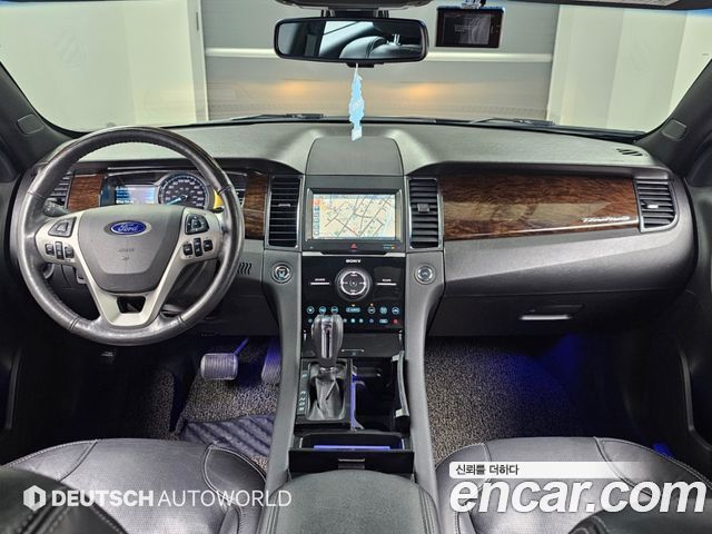 Ford Taurus 2016 — photo 7