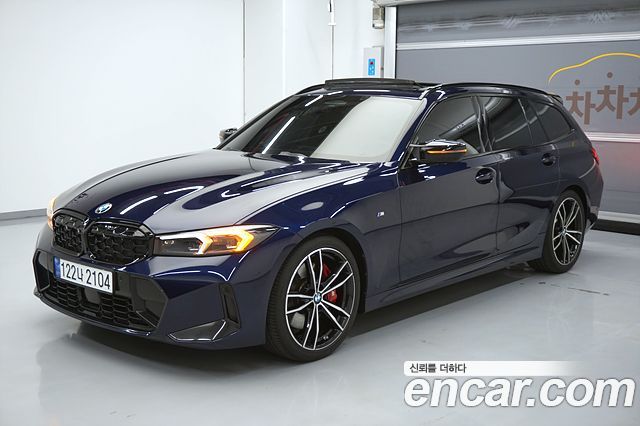 BMW 3-Series 2023 — photo 3