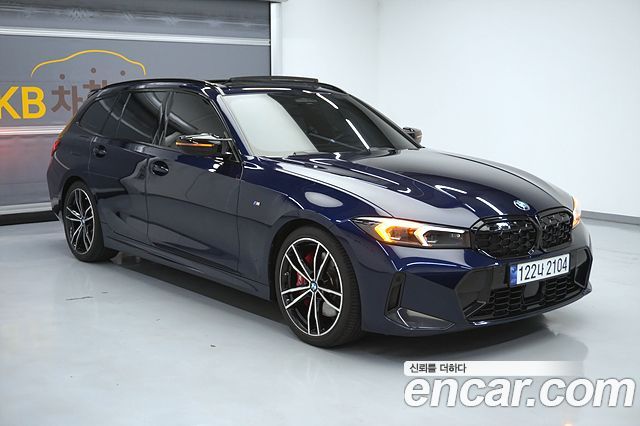 BMW 3-Series 2023 — photo 4