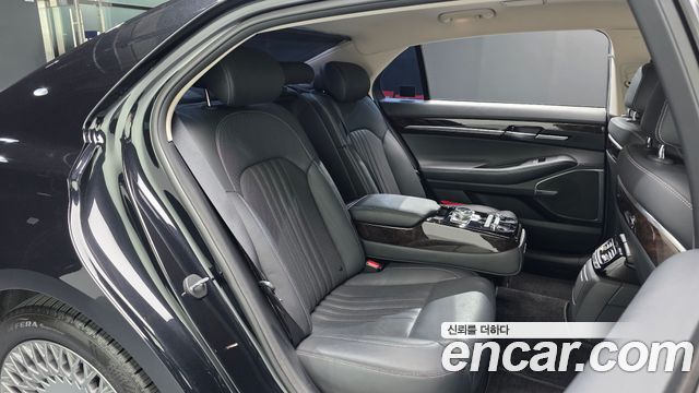 Genesis G90 2020 — photo 17