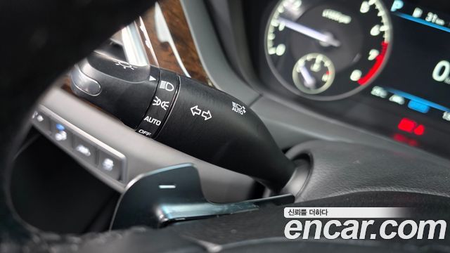 Genesis G90 2020 — photo 29